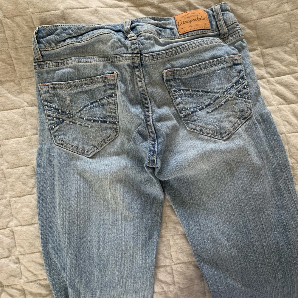Rare Aeropostale girls low rise bedazzled light wash denim skinny jeans